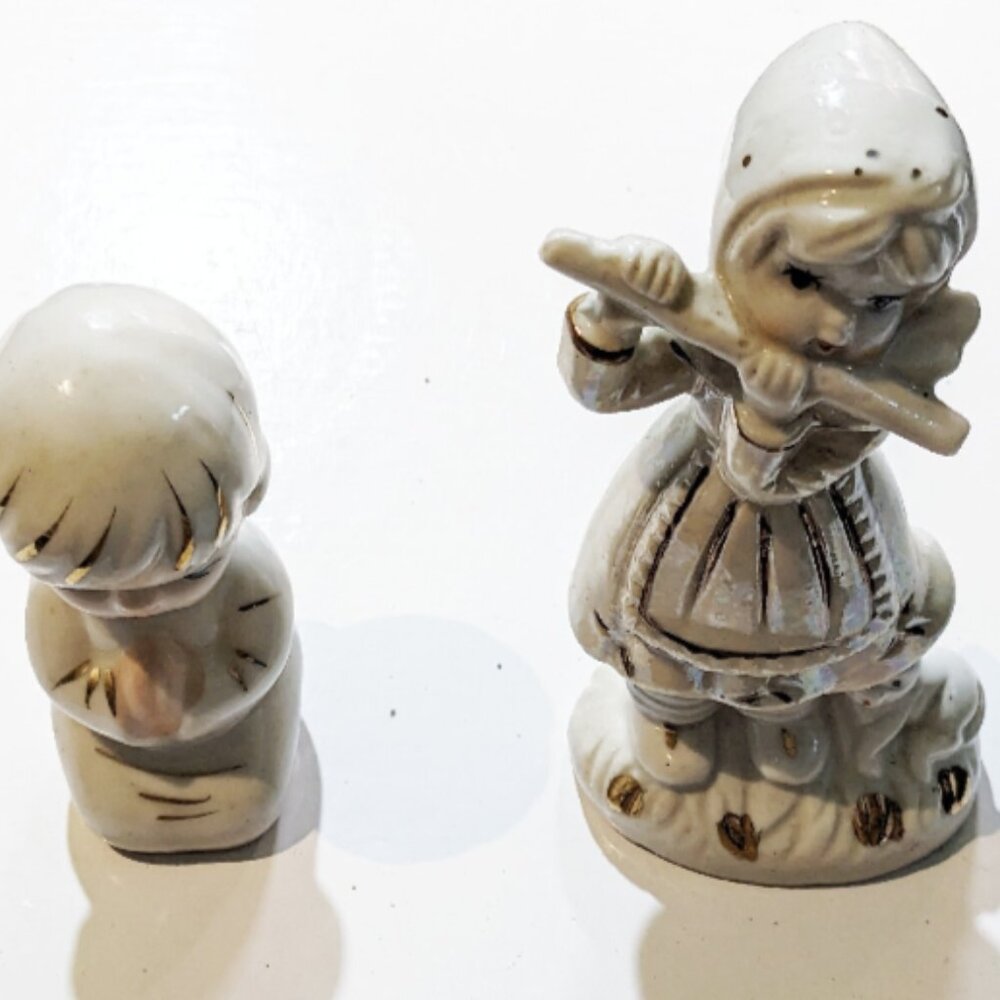 Vintage Japanese Porcelain figurines set of 2